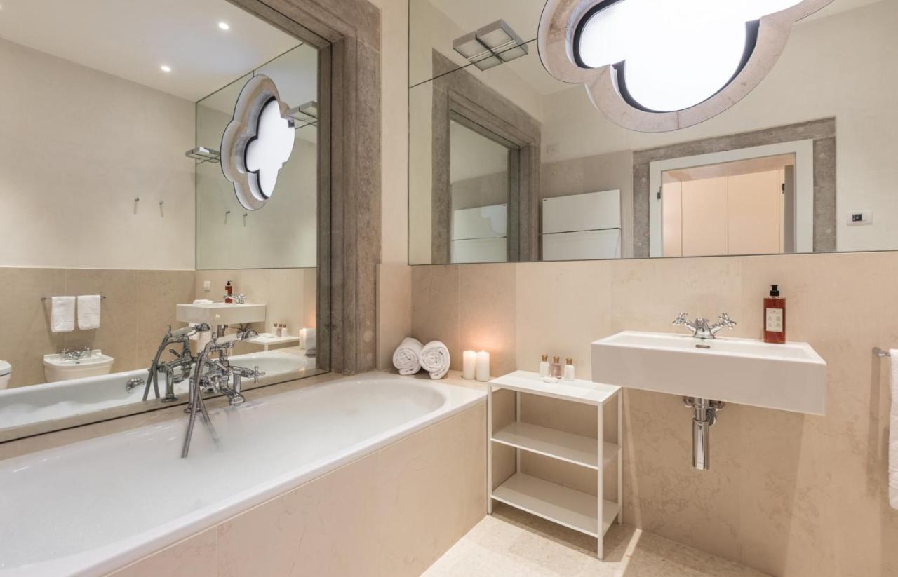 Scaleter - A Fine Luxury In Palazzo With Canal View Appartamento Venezia